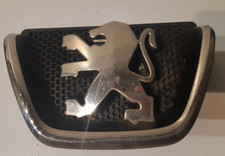 Insigne calandre - PEUGEOT 407 PHASE I (1) - Référence : 9628688677