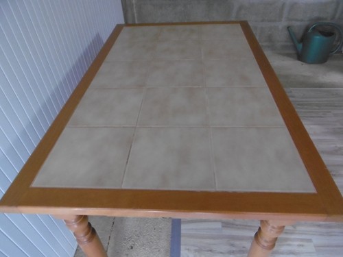 Table carrelée avec - avec, 4