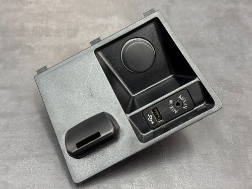 Prise usb aux dans bmw - prise,