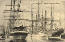 CPA AK Marseille - Voiliers dans le Vieux Port - Reprint ! SHIPS (1206964)