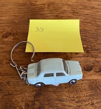 Porte clef Norev  1/86 Renault 8