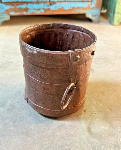 Seau mesure fer antique - de, en