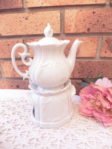 Ancienne tisaniere porcelaine - ancienne,