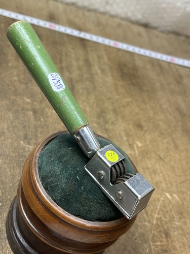 Aiguiseur couteaux outils - couteaux,