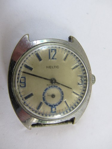 Montre vintage mécanique - ,, ,