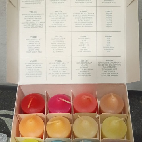 Partylite 16pc discontinued - partylite,