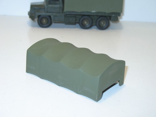Dinky toys capote plastic - toys,,