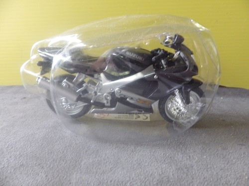 Moto suzuki par maisto - ,