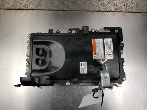 Lexus petrol hybrid - petrol, battery