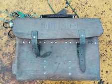 Ancienne sacoche à outils cuir épais mécanicien ou entretien des voies ou train