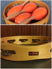 PAIRE DE MARACAS ET TAMBOURIN