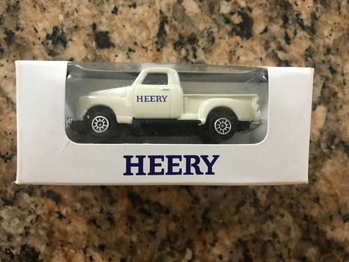 New box chevrolet - , 3100