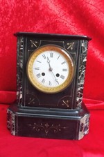 Belle Vieux Horloge De Cheminée, Marbre Noir !