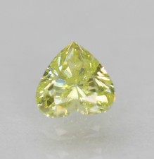 0.18 Carat Canari Jaune VS2 Forme Coeur Amélioré Naturel Diamant 3.60X3.37m Vid