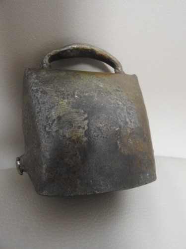 Ancienne cloche vache - ancienne,