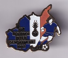 RARE PINS PIN'S .. GENDARMERIE