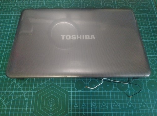 Capot écran toshiba satellite - capot,