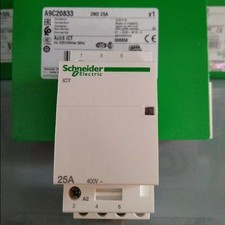 Schneider Electric A9C20833