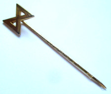 Ancien pic épingle à chapeau