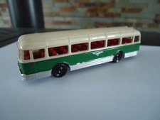 Jouef Ho CAR CHAUSSON vert  ( repeint)