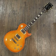 Guitare électrique GrassRoots modèle limité type Les Paul utilisée du Japon