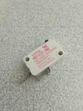 V15T16-C2P200-01 Contacteur 2 Broches Machine Lave-vaisselle Rosières RLF513E-47