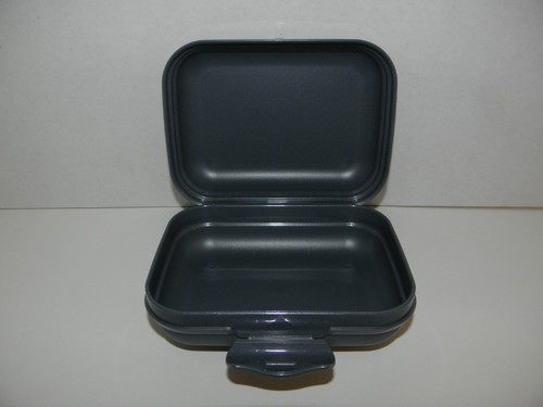 Tupperware oyster packable - oyster,