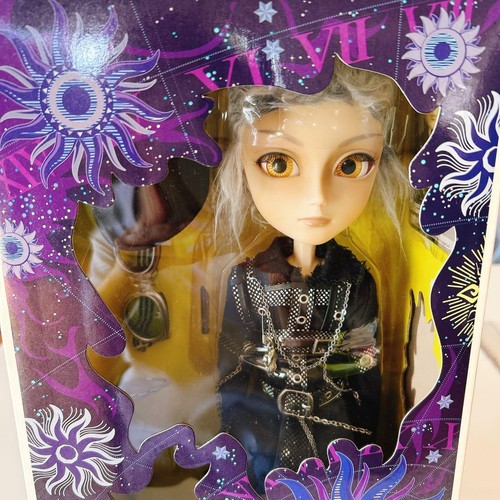 Unopened taeyang doll - taeyang,