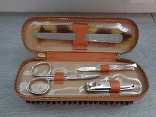 BROSSE A VETEMENT REVETEMENT