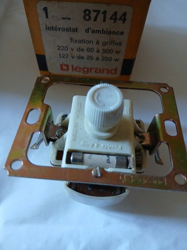Interrupteur variateur - interrupteur,