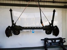 Train roulant arrière - Renault TRAFIC III PH.1 - 555016630R - V0-9437B