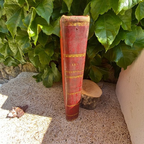 Livre revue les contemporains - livre,