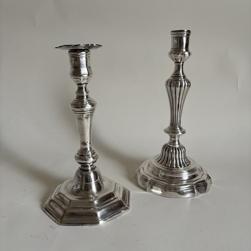 Deux bougeoirs flambeaux - deux, style