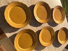 6 assiettes en terre cuite