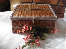 ANCIENNE BOITE A OUVRAGES