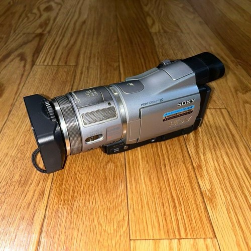 Sony handycam hdr - hc1, (silver)