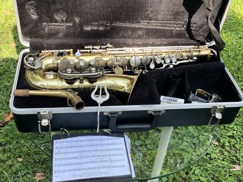 Vintage evette alto saxophone - vintage,