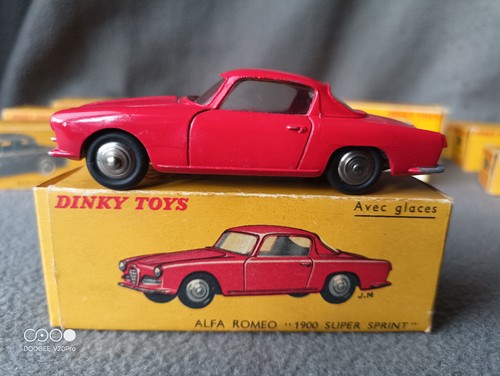 Dinky toys alfa romeo - toys, 1900