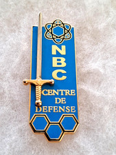 Un insigne militaire " Ecole