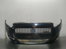 enjoliveur pare-choc avant