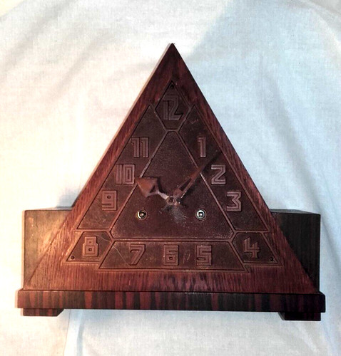 Pendule mantel clock art - art, déco