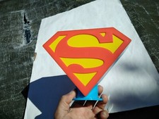 tirelire superman en plastique