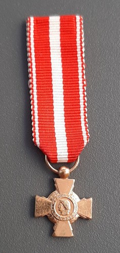 Médaille miniature croix - médaille,