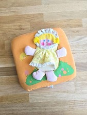 Poupée oreiller Little Miss