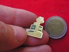 pins    liberation   club