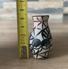 Ancien vase miniature à identifier  ( Blin Jouve Jolain Capron Pouchain ??? )