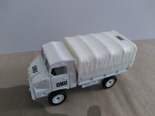 SIMCA UNIC. BLANC. ONU