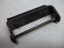  support fixation réservoir de Yamaha 600 fazer an 2002