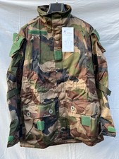 Veste de combat nouvelle