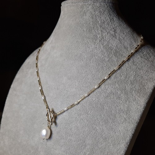 Collier très raffiné - collier,